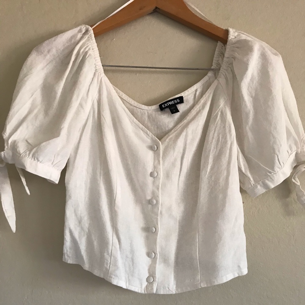 Puff sleeve top